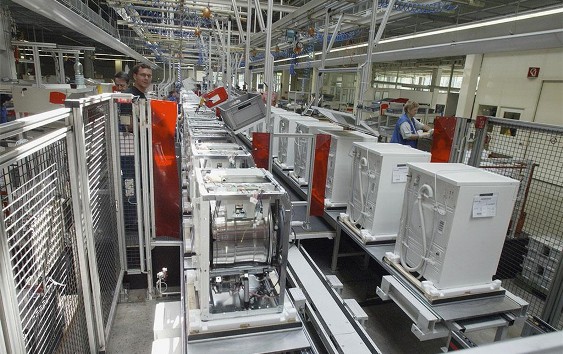 積放青島滾筒輸送機.jpg 積放青島滾筒輸送機.jpg